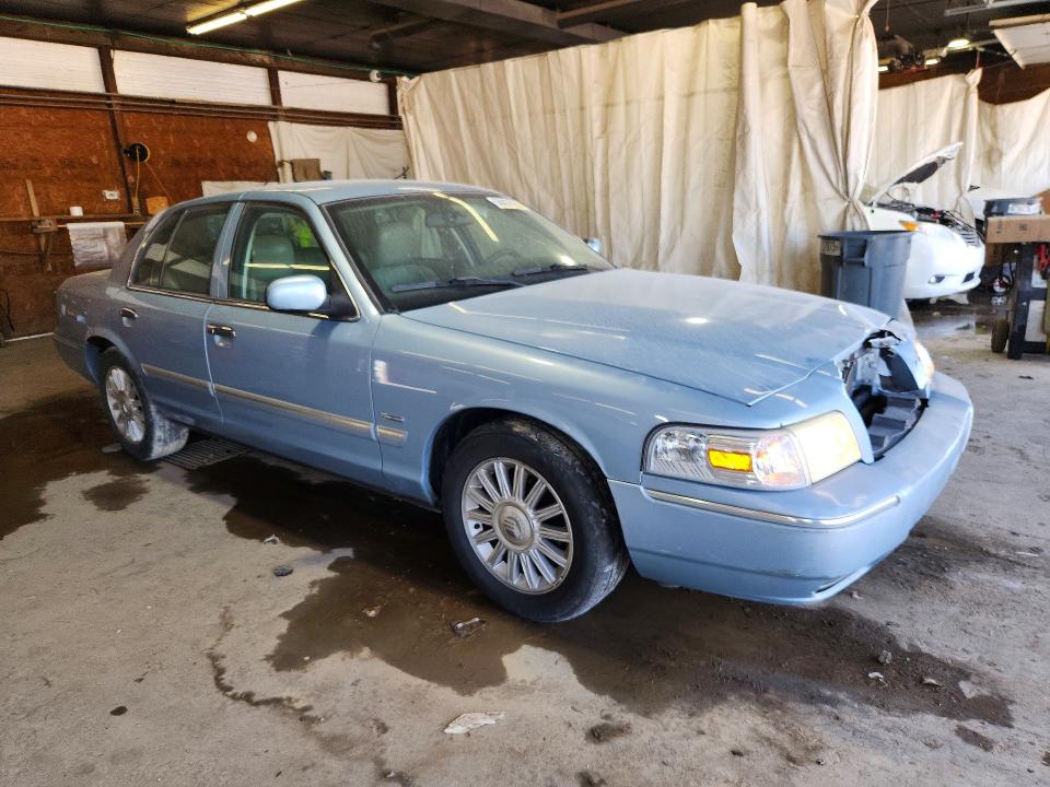 2011 Mercury Grand Marquis მანქანა იყიდება აუქციონზე, vin: 2MEBM7FV6BX600114, აუქციონის ნომერი: 56097866
