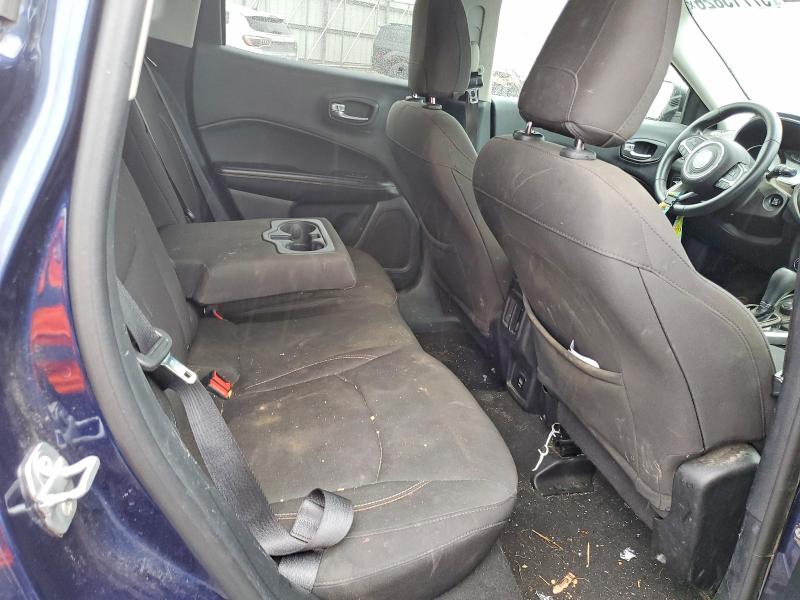 57715826 :رقم المزاد ، 3C4NJDAB5JT132038 vin ، 2018 Jeep Compass مزاد بيع