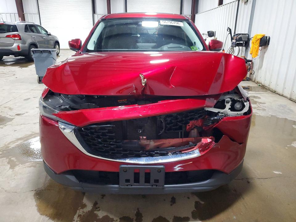56796496 :رقم المزاد ، JM3KFBEM8N0526597 vin ، 2022 Mazda Cx-5 مزاد بيع