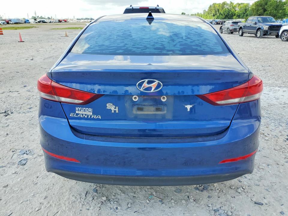 Продажа на аукционе авто 2017 Hyundai Elantra, vin: 5NPD84LF1HH161005, номер лота: 55909476