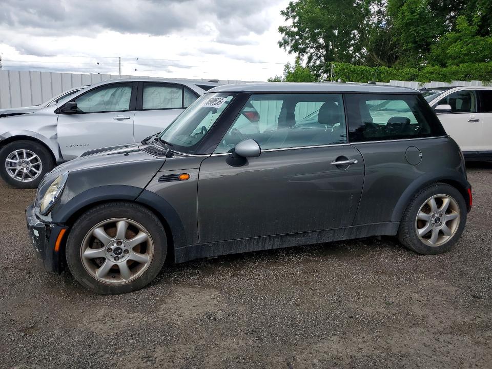 Продажа на аукционе авто 2006 Mini Cooper, vin: WMWRC33516TK65411, номер лота: 57690606