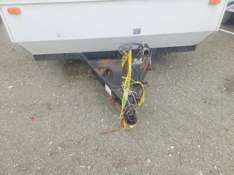 2002 Forest River Freedom Camping Trailer მანქანა იყიდება აუქციონზე, vin: 4X4CFM6132D250650, აუქციონის ნომერი: 57548406