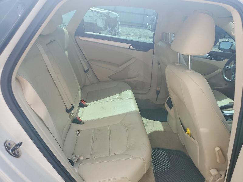 54792816 :رقم المزاد ، 1VWBH7A34DC084604 vin ، 2013 Volkswagen Passat مزاد بيع