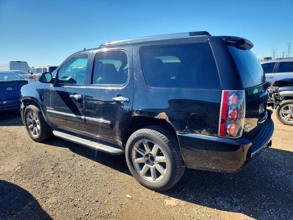 56936836 :رقم المزاد ، 1GKS2EEF6BR108817 vin ، 2011 Gmc Yukon مزاد بيع
