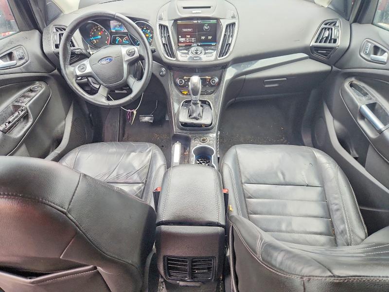 2015 Ford Escape მანქანა იყიდება აუქციონზე, vin: 1FMCU0J9XFUA20302, აუქციონის ნომერი: 57638296
