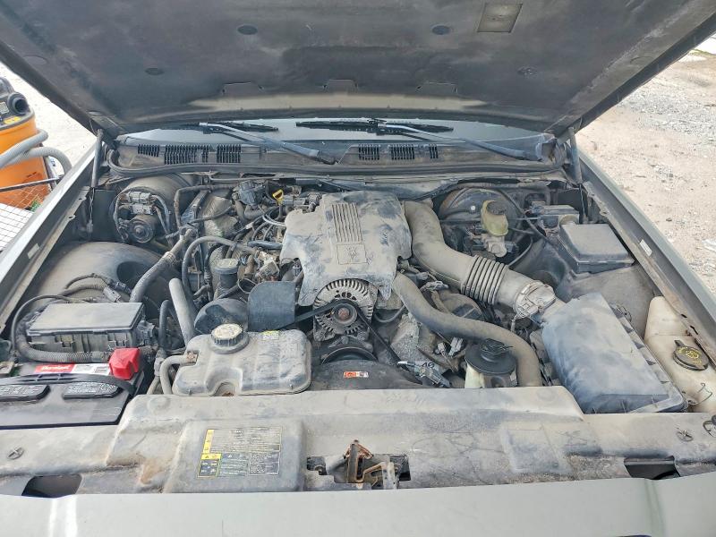 55683386 :رقم المزاد ، 2MEFM75W63X669172 vin ، 2003 Mercury Grand Marquis مزاد بيع