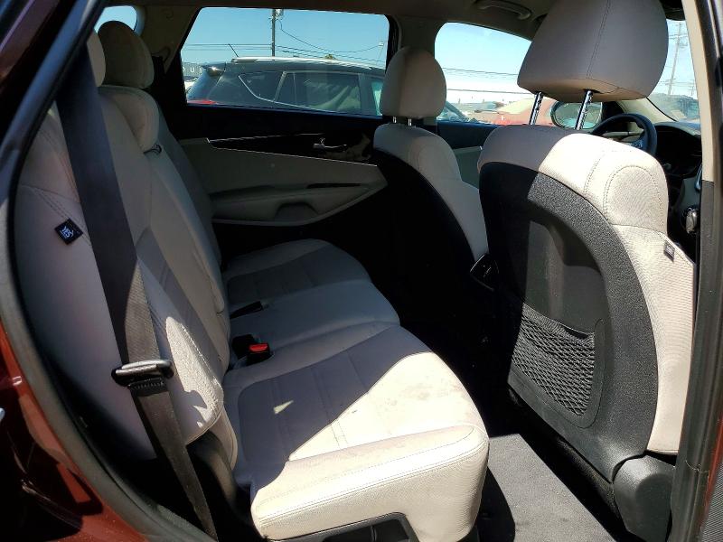 Продажа на аукционе авто 2019 Kia Sorento Lx, vin: 5XYPG4A52KG547411, номер лота: 51971916