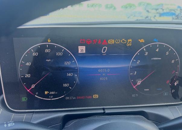 58025856 :رقم المزاد ، W1KMJ4HB0RF035987 vin ، 2024 Mercedes-benz Cle مزاد بيع