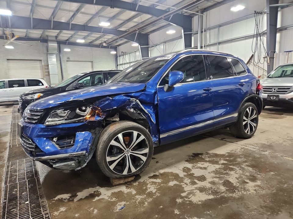 Aukcja sprzedaży 2017 Volkswagen Touareg, vin: WVGRF7BPXHD003982, numer aukcji: 57855976