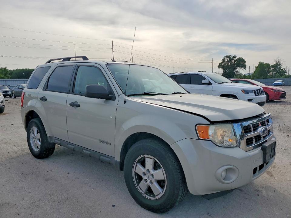 2008 Ford Escape მანქანა იყიდება აუქციონზე, vin: 1FMCU03Z98KE69689, აუქციონის ნომერი: 55866846