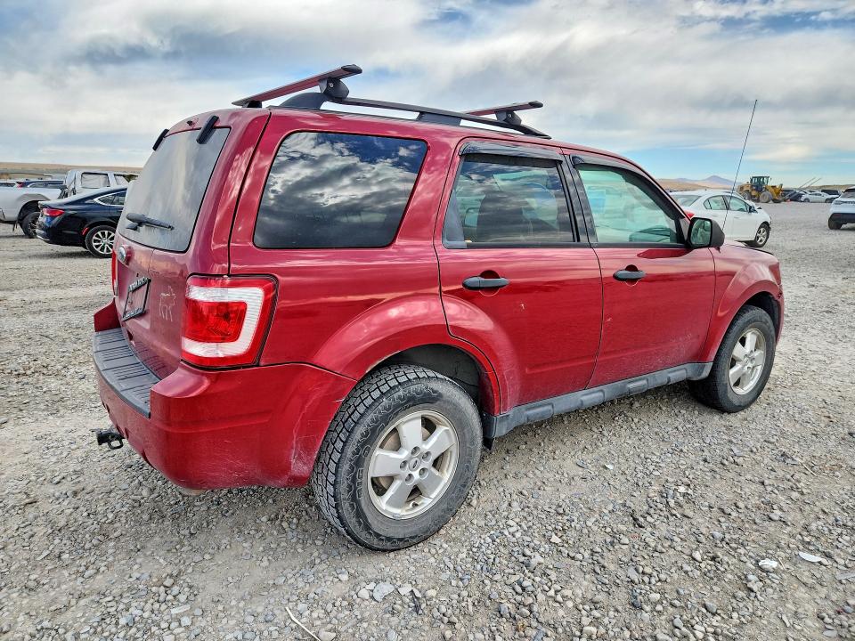 2011 Ford Escape მანქანა იყიდება აუქციონზე, vin: 1FMCU9D7XBKB30156, აუქციონის ნომერი: 59337586