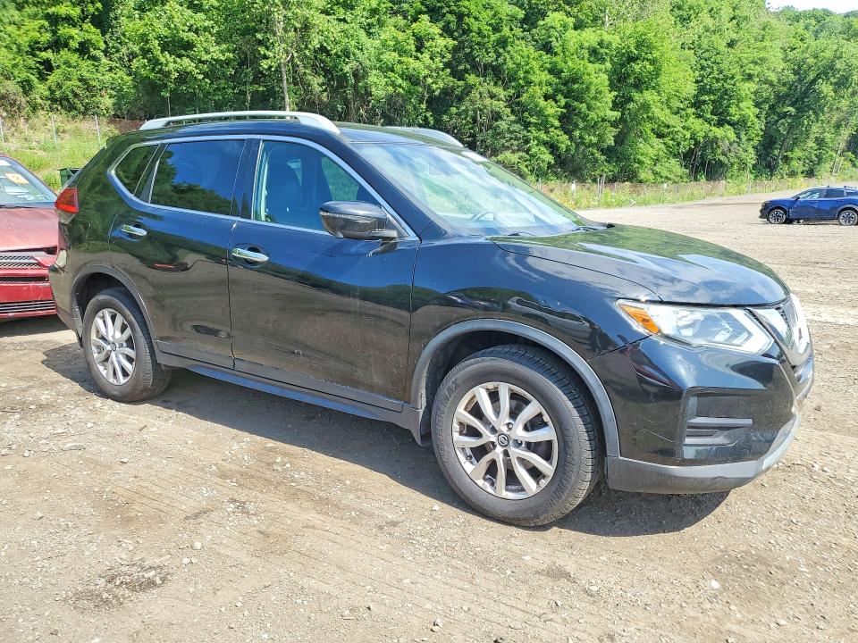 2017 Nissan Rogue მანქანა იყიდება აუქციონზე, vin: 5N1AT2MV0HC860497, აუქციონის ნომერი: 57357316