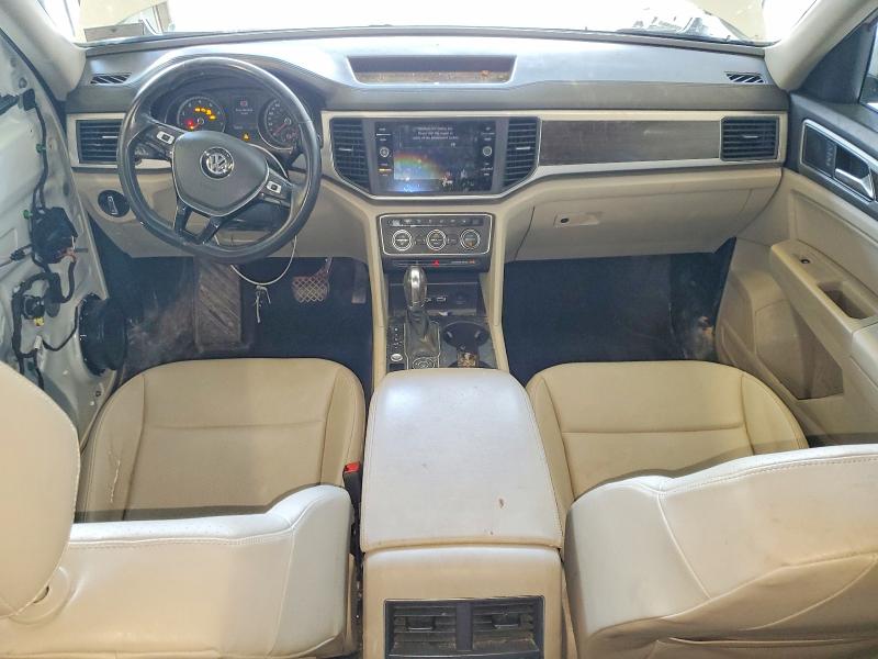 59032176 :رقم المزاد ، 1V2LR2CAXJC579712 vin ، 2018 Volkswagen Atlas مزاد بيع