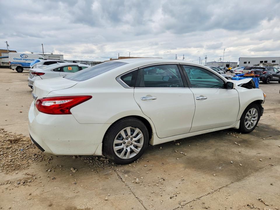 Продажа на аукционе авто 2016 Nissan Altima, vin: 1N4AL3AP0GN365399, номер лота: 57360646