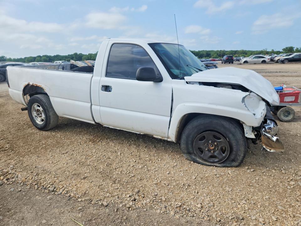 2005 Chevrolet Silverado მანქანა იყიდება აუქციონზე, vin: 1GCEK14T75Z230499, აუქციონის ნომერი: 56084836