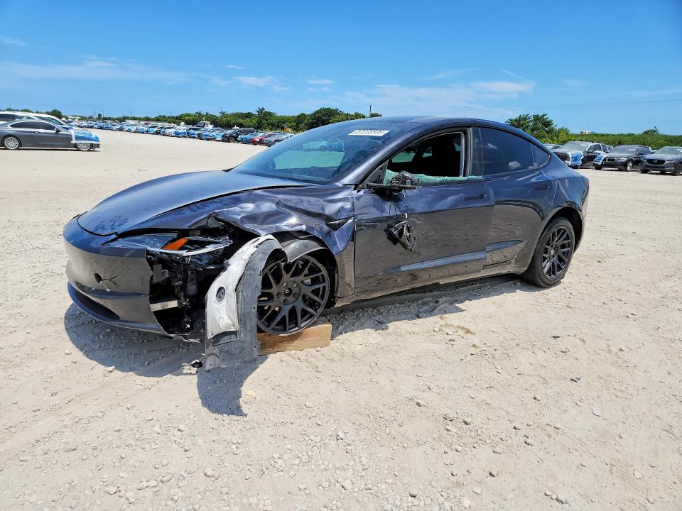 Продажа на аукционе авто 2024 Tesla Model 3, vin: 5YJ3E1EB1RF808659, номер лота: 57223506