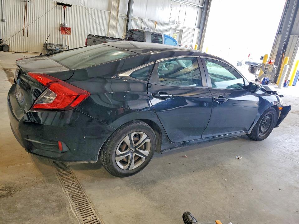 58730186 :رقم المزاد ، 19XFC2F51GE018668 vin ، 2016 Honda Civic مزاد بيع