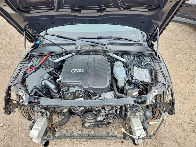 58090296 :رقم المزاد ، WA18AAF42MA063076 vin ، 2021 Audi A4 مزاد بيع