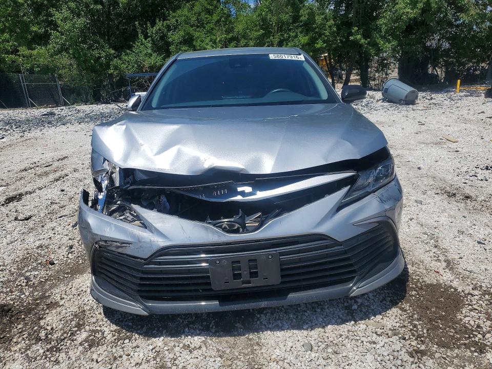 2022 Toyota Camry მანქანა იყიდება აუქციონზე, vin: 4T1R11AK8NU670899, აუქციონის ნომერი: 58017916
