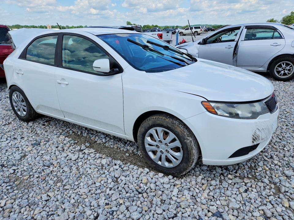 2011 Kia Forte მანქანა იყიდება აუქციონზე, vin: KNAFU4A29B5394090, აუქციონის ნომერი: 58126586