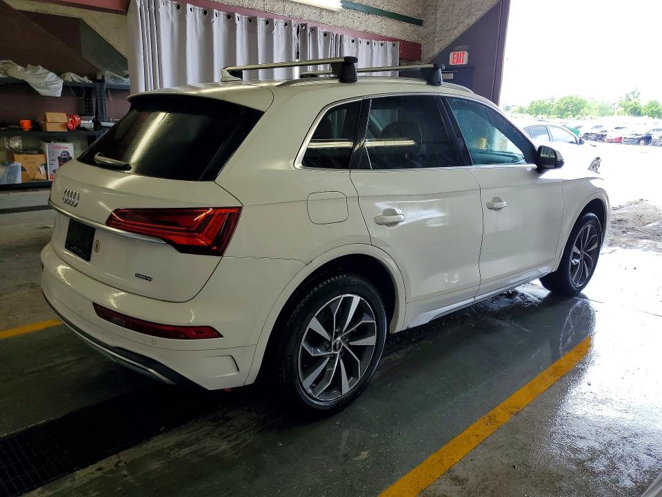 57531116 :رقم المزاد ، WA1BAAFY1M2021470 vin ، 2021 Audi Q5 مزاد بيع