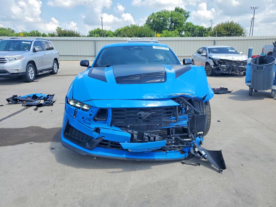 Продажа на аукционе авто 2024 Ford Mustang, vin: 1FA6P8R02R5502750, номер лота: 55522116