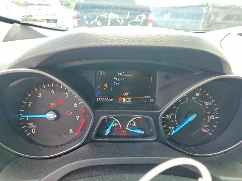 55576326 :رقم المزاد ، 1FMCU0G90HUB67223 vin ، 2017 Ford Escape مزاد بيع