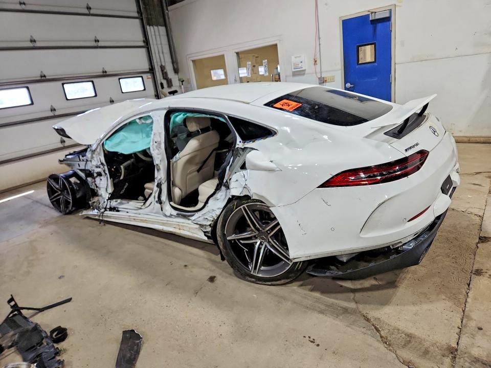 2022 Mercedes-benz Amg Gt მანქანა იყიდება აუქციონზე, vin: W1K7X6BB8MA038903, აუქციონის ნომერი: 57661616