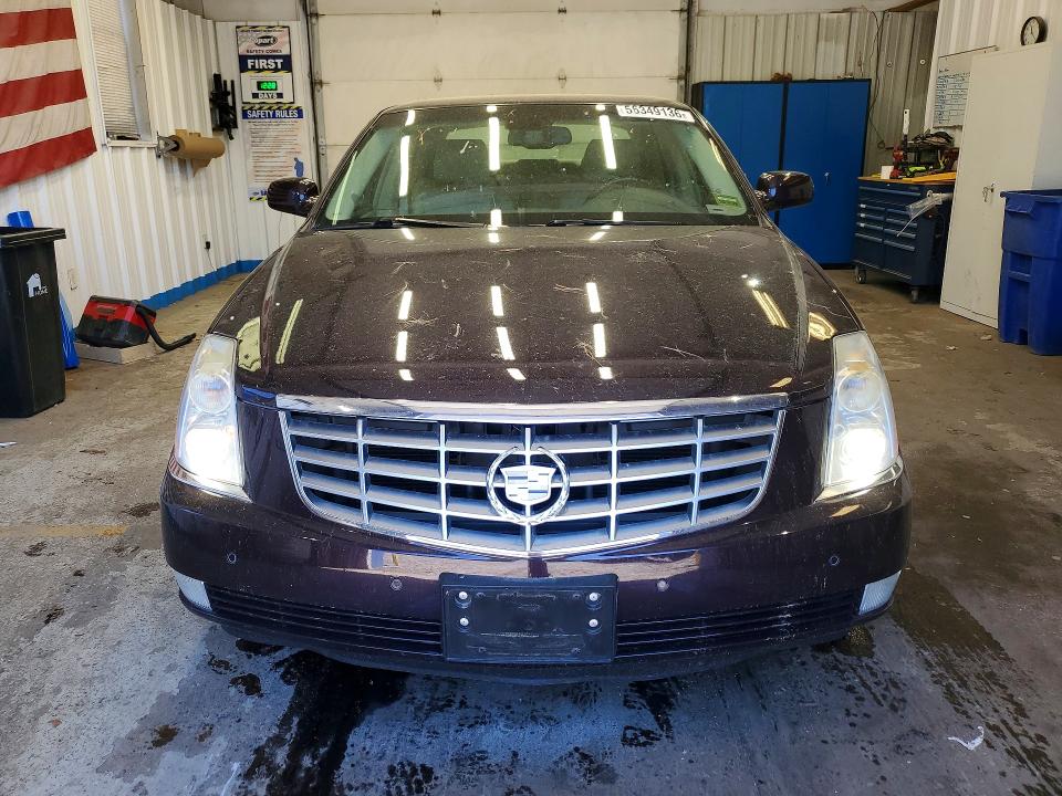 2008 Cadillac Dts მანქანა იყიდება აუქციონზე, vin: 1G6KD57948U185904, აუქციონის ნომერი: 56349136