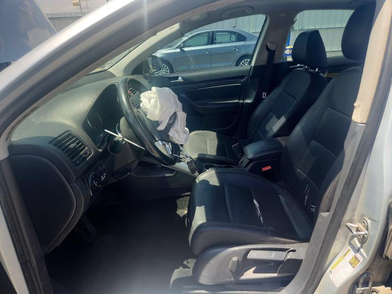 56364536 :رقم المزاد ، 3VWRL7AJ0AM057695 vin ، 2010 Volkswagen Jetta مزاد بيع