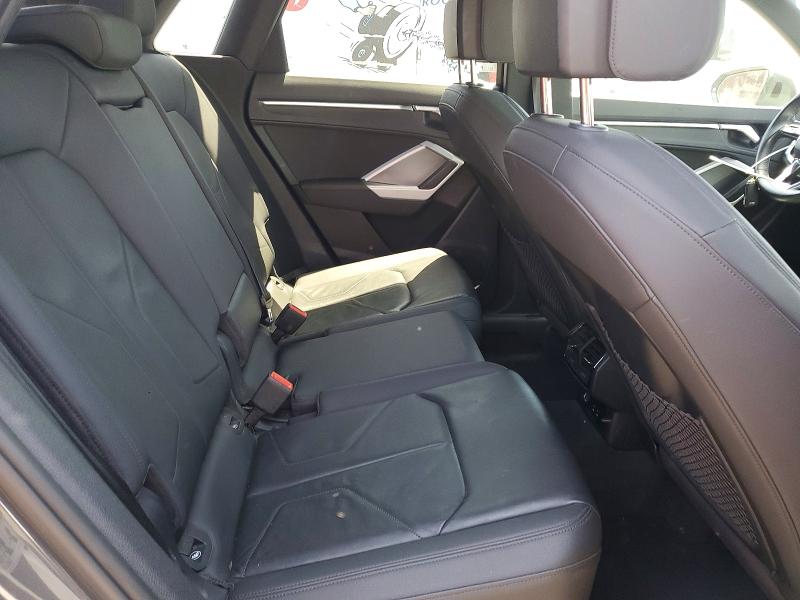 55918916 :رقم المزاد ، WA1BECF39L1062261 vin ، 2020 Audi Q3 مزاد بيع