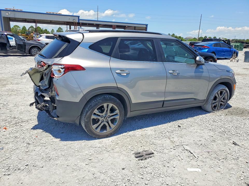 58212486 :رقم المزاد ، KNDEU2AA5P7428788 vin ، 2023 Kia Seltos مزاد بيع