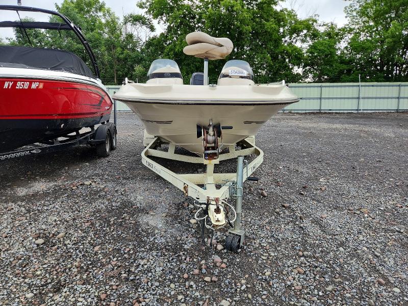 2003 Boat Boat Trailer მანქანა იყიდება აუქციონზე, vin: TRBT1677D303, აუქციონის ნომერი: 57543866