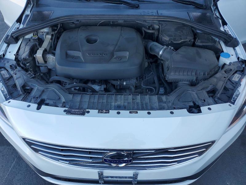 2018 Volvo S60 მანქანა იყიდება აუქციონზე, vin: LYV402TK3JB167841, აუქციონის ნომერი: 85991305