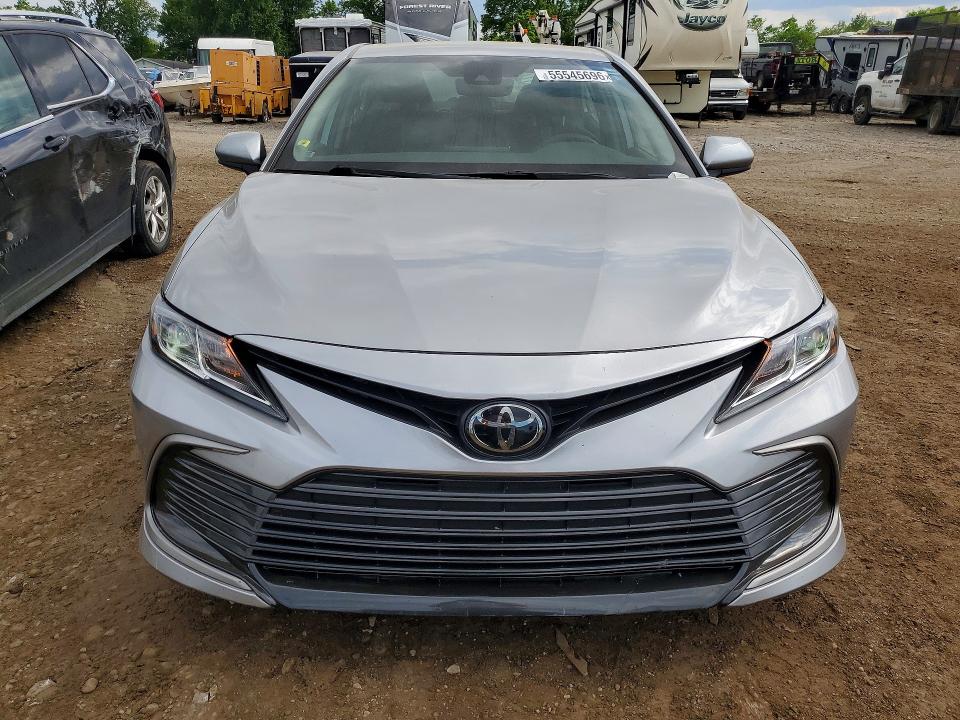 Продажа на аукционе авто 2023 Toyota Camry, vin: 4T1C11AK5PU122917, номер лота: 55545696