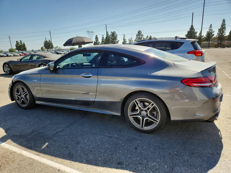 59000276 :رقم المزاد ، WDDWJ6EB3KF834029 vin ، 2019 Mercedes-benz C مزاد بيع