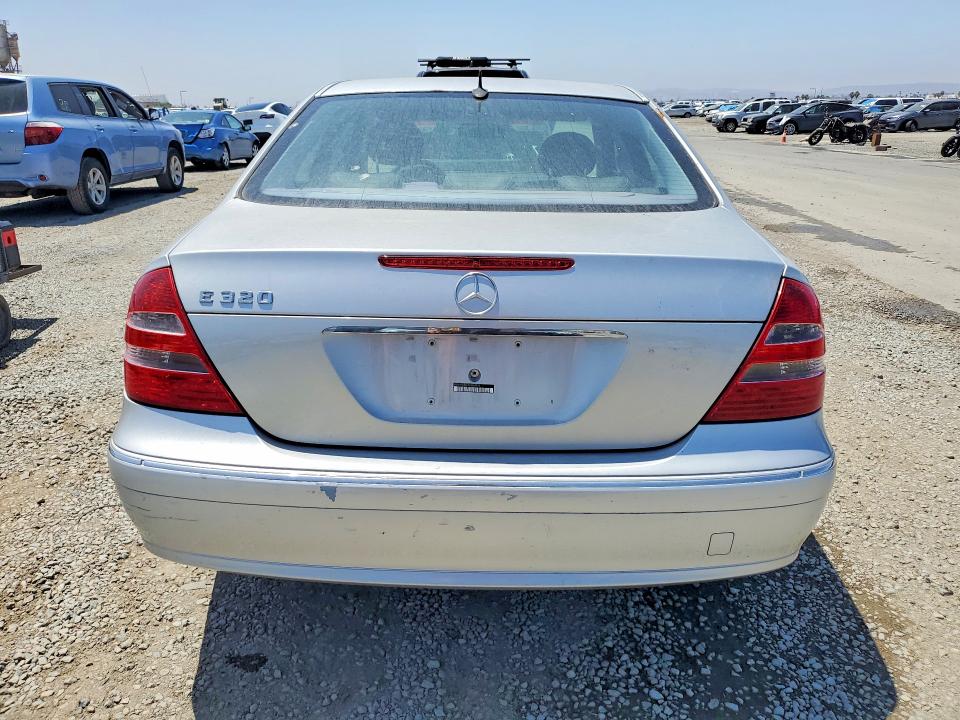 2005 Mercedes-benz E მანქანა იყიდება აუქციონზე, vin: WDBUF65J45A607023, აუქციონის ნომერი: 56829676