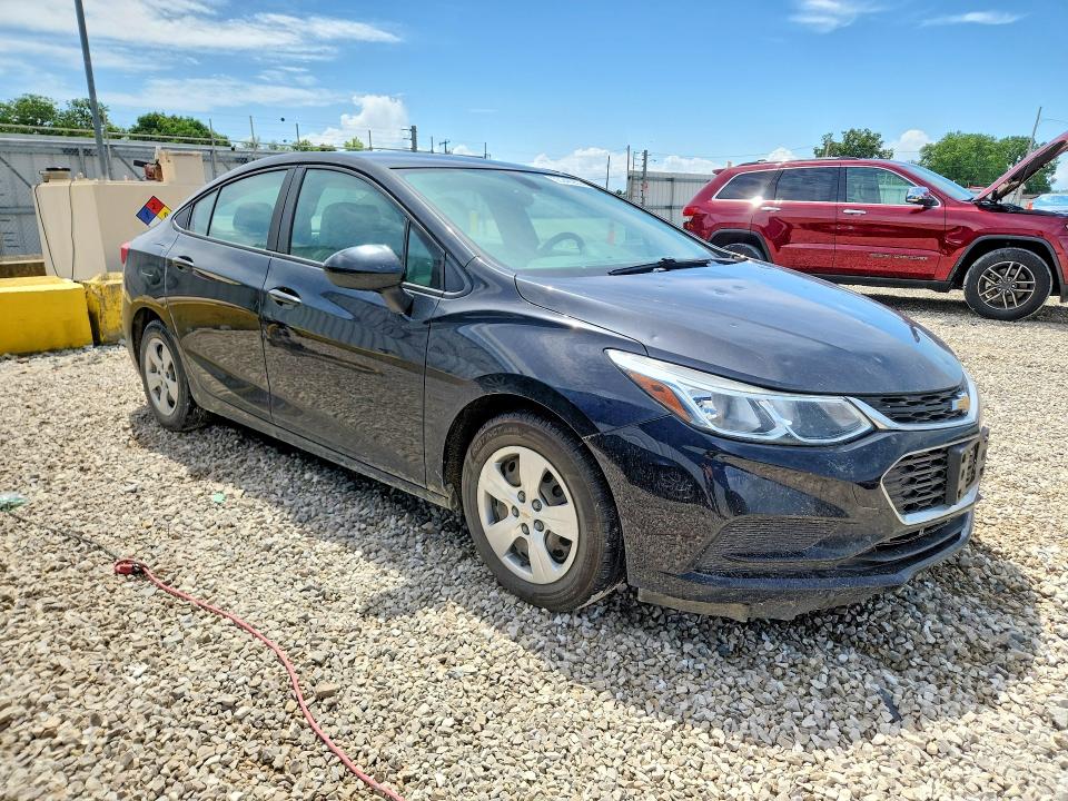 55248266 :رقم المزاد ، 1G1BC5SM2G7328463 vin ، 2016 Chevrolet Cruze مزاد بيع