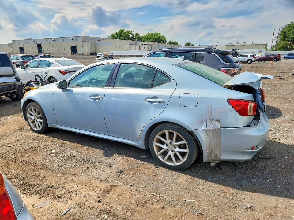 57764226 :رقم المزاد ، JTHCF5C25B5045834 vin ، 2011 Lexus Is مزاد بيع