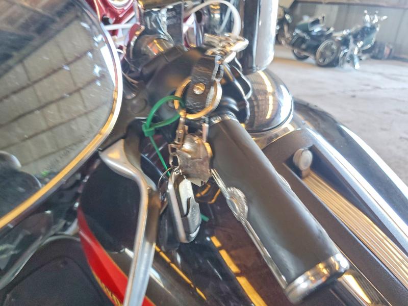 2010 Harley Davidson Flhtcu მანქანა იყიდება აუქციონზე, vin: 1HD1FC411AB655425, აუქციონის ნომერი: 55563326