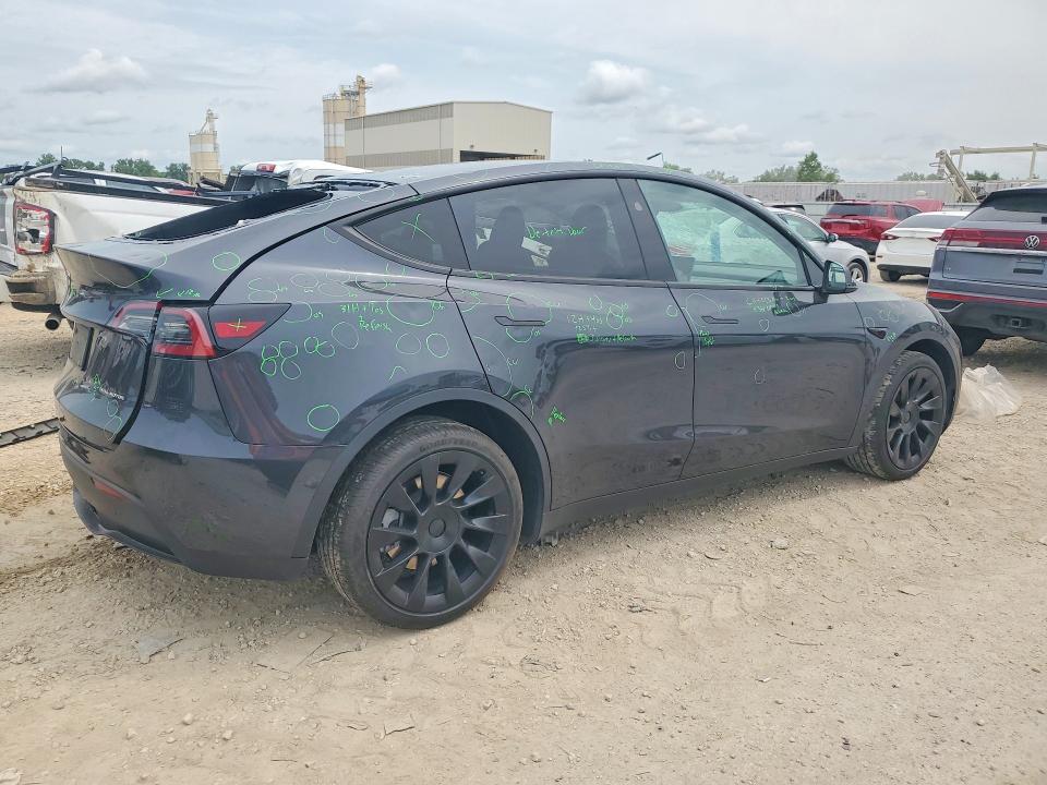 2024 Tesla Model Y მანქანა იყიდება აუქციონზე, vin: 7SAYGDEE0RF024973, აუქციონის ნომერი: 58602126