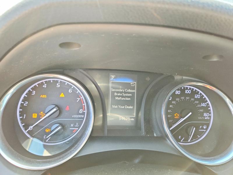 57492246 :رقم المزاد ، 4T1B11HK0KU216598 vin ، 2019 Toyota Camry مزاد بيع