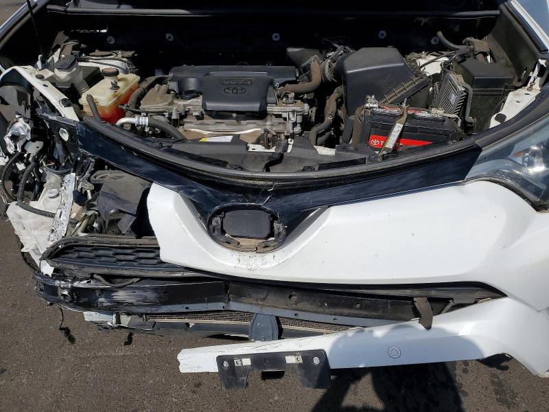 Продаж на аукціоні авто 2016 Toyota Rav4, vin: JTMJFREV9GD189374, номер лоту: 58125026