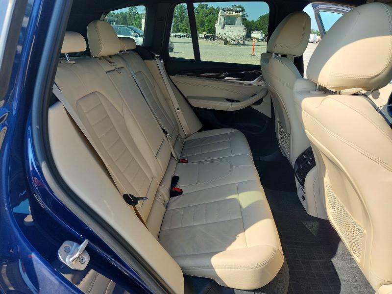 56250136 :رقم المزاد ، 5UXTY5C00M9E37840 vin ، 2021 Bmw X3 مزاد بيع