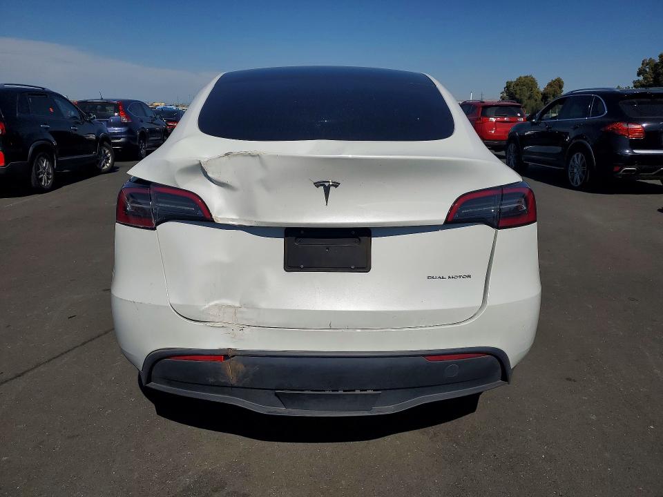 2023 Tesla Model Y მანქანა იყიდება აუქციონზე, vin: 7SAYGAEE2PF640637, აუქციონის ნომერი: 57730586