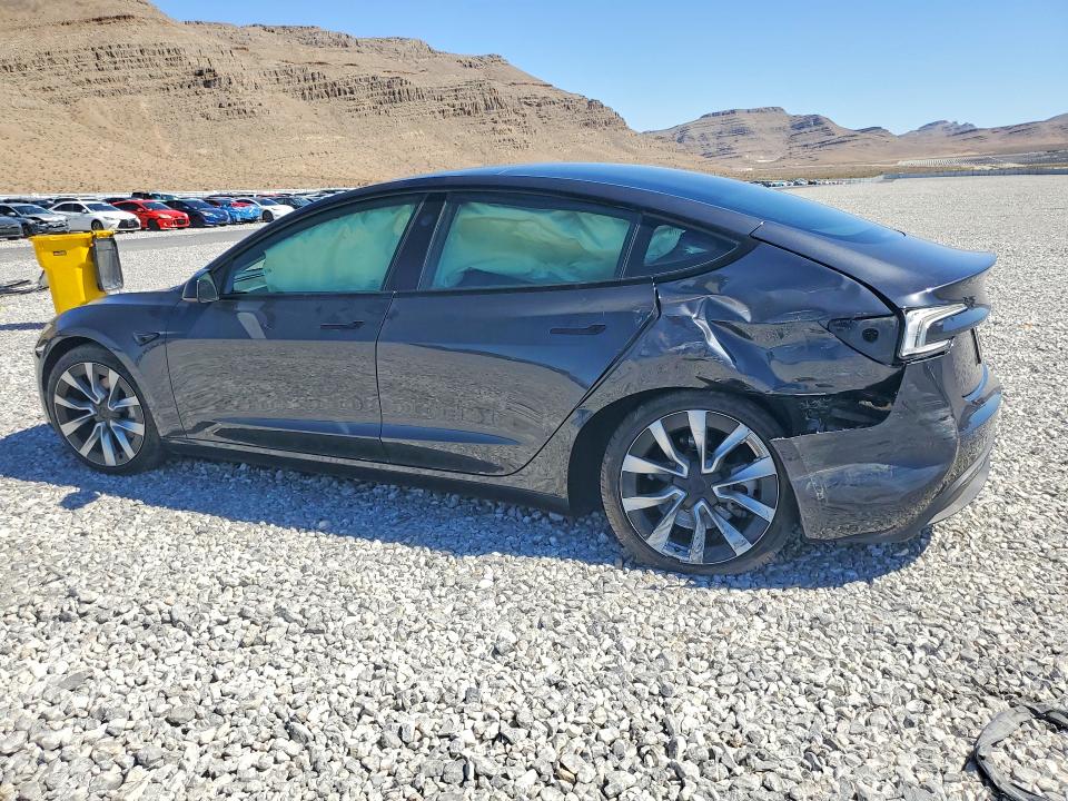 56839836 :رقم المزاد ، 5YJ3E1EB8SF916086 vin ، 2025 Tesla Model 3 مزاد بيع