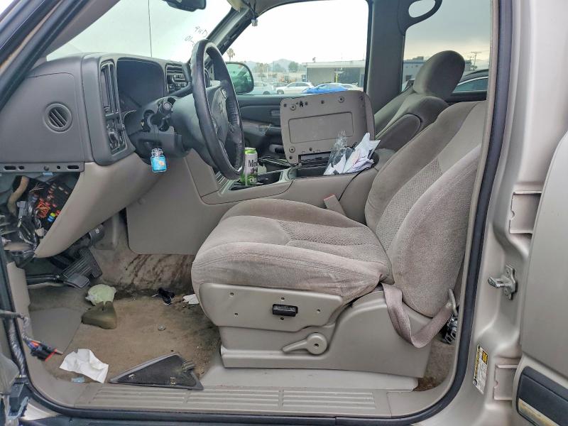 57088846 :رقم المزاد ، 1GNEC13T45R243006 vin ، 2005 Chevrolet Tahoe مزاد بيع