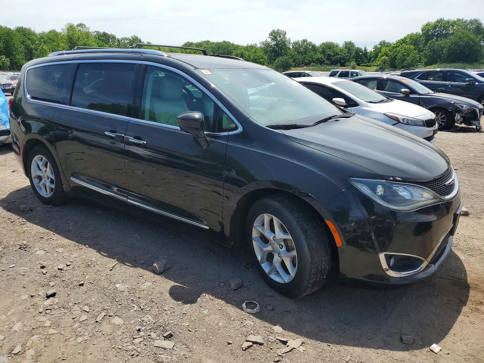 Продажа на аукционе авто 2017 Chrysler Pacifica, vin: 2C4RC1EG3HR628274, номер лота: 58102066