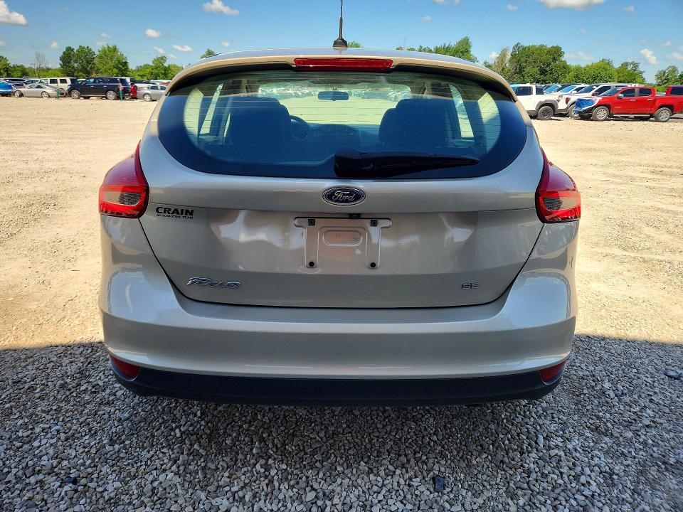 57488396 :رقم المزاد ، 1FADP3K21HL318335 vin ، 2017 Ford Focus مزاد بيع