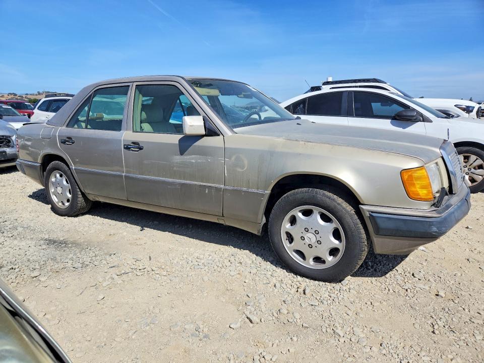 Aukcja sprzedaży 1993 Mercedes-benz 400, vin: WDBEA34E4PB841875, numer aukcji: 56268806